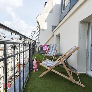  Apartment Piaf